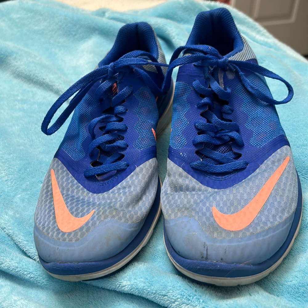 Nike blue sneakers